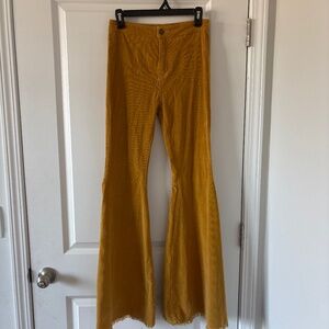 *UNIQUE*Free people high rise, distressed hem, lightweight corduroy bell bottom